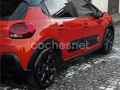 Usado Citroën C3 Shine 99 HP (72 kW) 2017 Vermelho Sedan