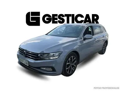 Usado VW Passat Executive 150 CV (110 kW) 2022 Familiar