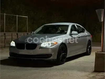 Usado BMW 523 190 CV (139 kW) 2011 Gris / plata Berlina