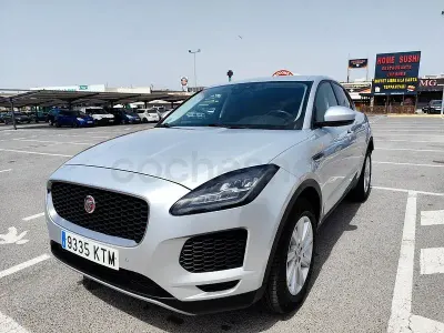 Usado Jaguar E-Pace S 150 CV (110 kW) 2019 Gris / plata SUV