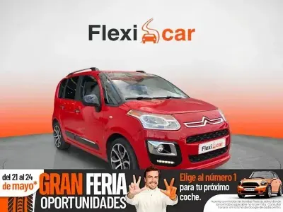 Begagnad Citroën C3 Feel 110 HK (80 kW) 2017 Röd Halvkombi