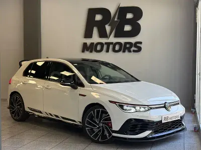 Usado VW Golf VII GTI Clubsport 301 CV (221 kW) 2021 Blanco Utilitario