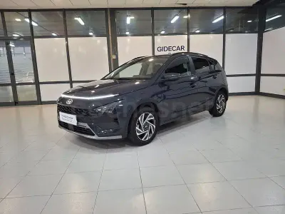 Usado Hyundai Bayon 100 CV (73 kW) 2025 Azul SUV