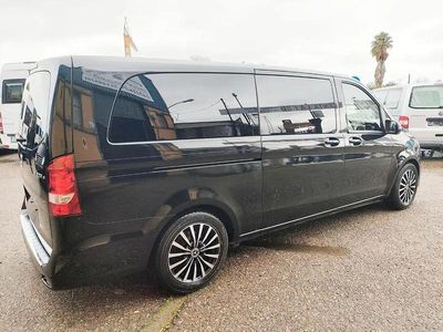 Käytetty Mercedes V220 Avantgarde 163 HP (119 kW) 2022 Musta Tila-auto