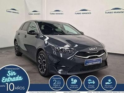 Usado Kia Ceed Style 101 CV (74 kW) 2025 Gris Utilitario