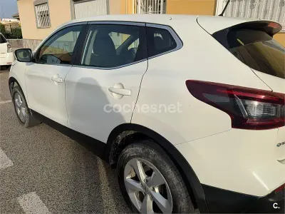 Usado Nissan Qashqai Acenta 140 CV (102 kW) 2020 Blanco SUV