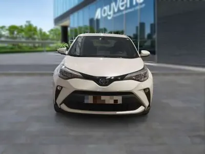 Usado Toyota C-HR+ Advance 98 CV (72 kW) 2022 Blanco SUV