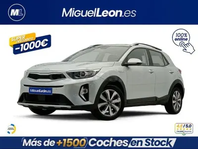 Usado Kia Stonic Active 100 CV (73 kW) 2025 Gris SUV