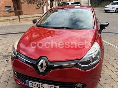 Rojo Usado 2016 Renault Clio IV LIMITED Berlina | 8000 € (Precio justo)