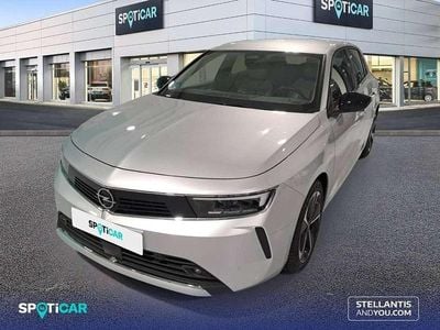 Usado Opel Astra Elegance 182 CV (133 kW) 2022 Gris Berlina