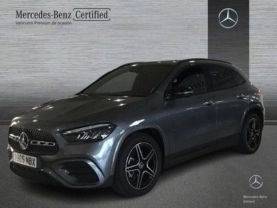 Usado Mercedes GLA200 AMG line 150 CV (110 kW) 2025 Gris montaña SUV