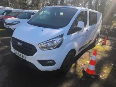 Usado Ford Transit Custom Business Edition 130 CV (95 kW) 2022 Blanco Berlina
