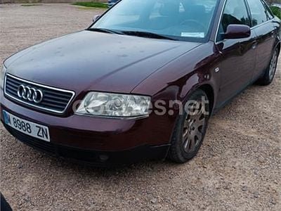 Usado Audi A6 165 CV (121 kW) 1998 Rojo Berlina