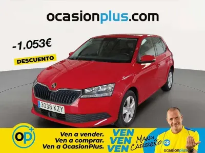 Usado Skoda Fabia 75 CV (55 kW) 2019 Rojo Utilitario