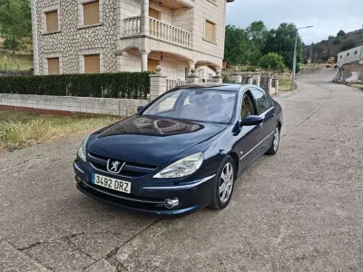 Usado Peugeot 607 211 CV (155 kW) 2005 Azul Berlina