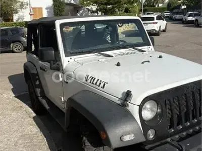 Usado Jeep Wrangler Sahara 284 CV (208 kW) 2016 Negro SUV