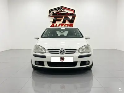 Usado VW Golf IV Highline 130 CV (95 kW) 2004 Blanco Berlina
