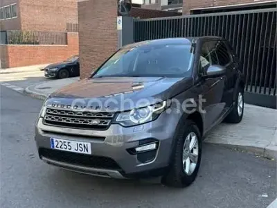 Usado Land Rover Discovery Sport HSE 150 CV (110 kW) 2016 Gris / plata SUV