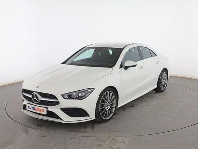 Usado Mercedes CLA200 AMG line 150 CV (110 kW) 2022 Blanco Berlina