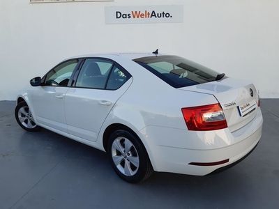 usado Skoda Octavia 1.6 TDI CR Ambition 85 kW (115 CV)