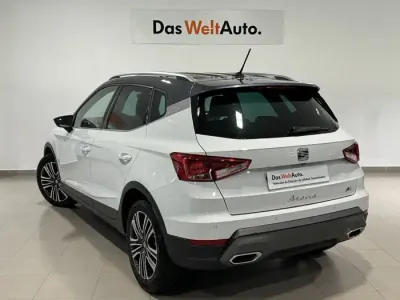Usado Seat Arona FR 115 CV (84 kW) 2024 Blanco SUV