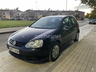 Negro Usado 2004 VW Golf IV Trendline Berlina | 3700 € (Precio justo)