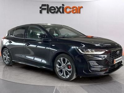 Usado Ford Focus ST-Line X 125 CV (91 kW) 2023 Negro Familiar