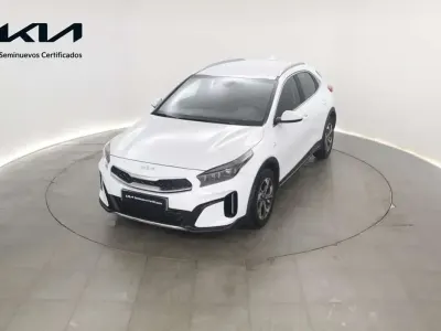 Usado Kia XCeed 101 CV (74 kW) 2025 Blanco SUV
