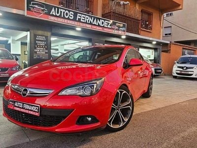 Usado Opel Astra GTC Sportive 180 CV (132 kW) 2012 Rojo Berlina