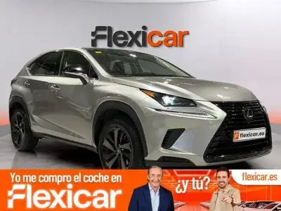 Usado Lexus NX300h Sport Line 197 CV (144 kW) 2020 Beige SUV