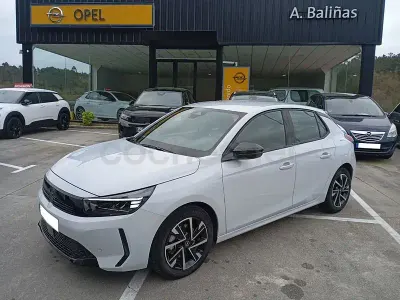 Usado Opel Corsa 100 CV (73 kW) 2026 Blanco Utilitario