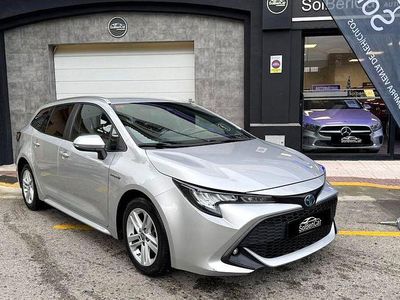 Gris Usado 2021 Toyota Corolla Active Berlina | 19.900 € (Un poco caro)