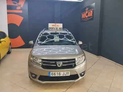 Usado Dacia Logan MCV Lauréate 90 CV (66 kW) 2015 Marrón Familiar