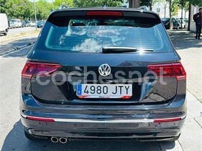Usado VW Tiguan Sportline 190 CV (139 kW) 2016 Negro SUV