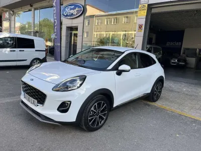 Usado Ford Puma Titanium 120 CV (88 kW) 2022 Blanco SUV