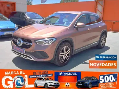 Usado Mercedes GLA180 136 CV (100 kW) 2022 Marrón SUV