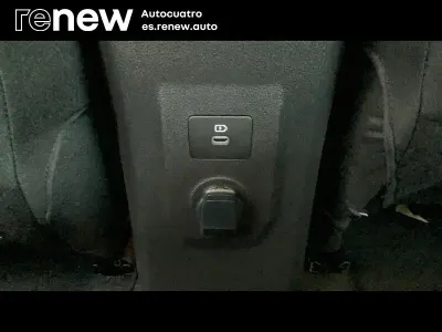 Nuevo Dacia Jogger Extreme 110 CV (80 kW) 2025 Verde Monovolumen