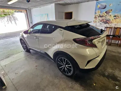 Usado Toyota C-HR Advance 122 CV (89 kW) 2017 Blanco SUV