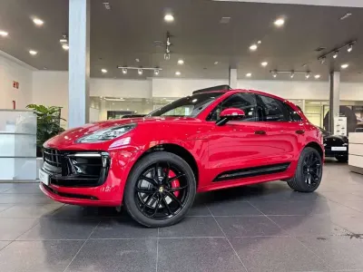 Usado Porsche Macan 441 CV (324 kW) 2022 Rojo SUV