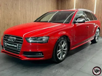 Usado Audi S4 Advanced 333 CV (244 kW) 2015 Rojo Familiar