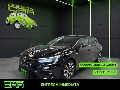 Usado Renault Mégane IV Zen 140 CV (102 kW) 2022 Negro Berlina