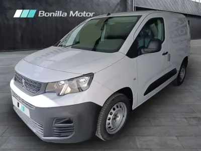 Usado Peugeot Partner 102 CV (75 kW) 2024 Blanco Monovolumen