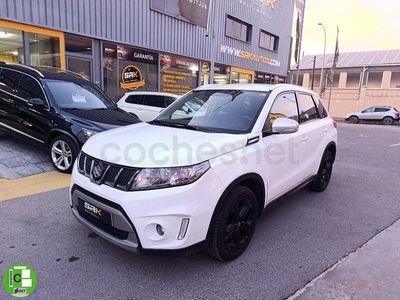 Blanco Usado 2016 Suzuki Vitara SUV | 14.450 € (Precio justo)