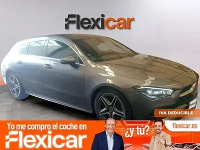 Usado Mercedes CLA200 Shooting Brake 150 CV (110 kW) 2021 Gris Familiar