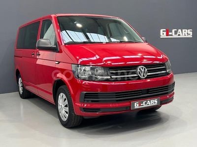 Rojo Usado 2017 VW Multivan Trendline Van | 28.900 € (Super precio)