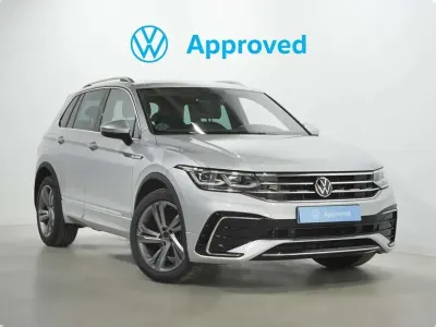 Usado VW Tiguan R-line 150 CV (110 kW) 2022 Plateado SUV