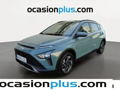 Usado Hyundai Bayon 101 CV (74 kW) 2022 Verde SUV