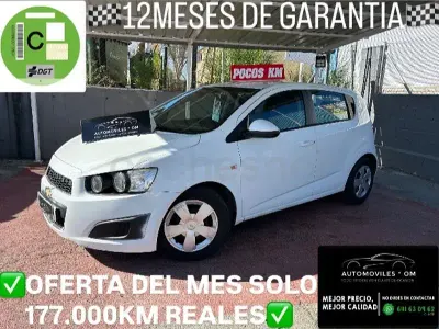 Usado Chevrolet Aveo LT 86 CV (63 kW) 2012 Blanco Berlina