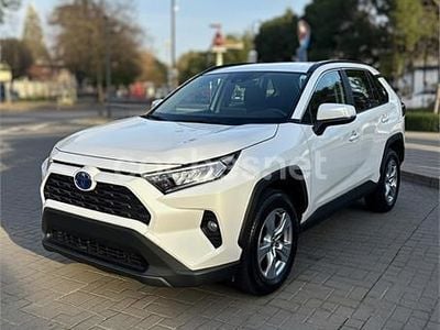 Blanco Usado 2020 Toyota RAV4 Hybrid Business Edition SUV | 35.000 € (Un poco caro)