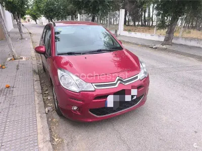 Usado Citroën C3 Seduction 82 CV (60 kW) 2015 Granate Berlina